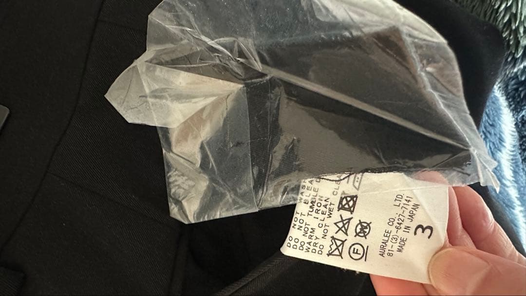 パンツ AURALEELIGHT WOOL MAX GABARDINE SLACKS