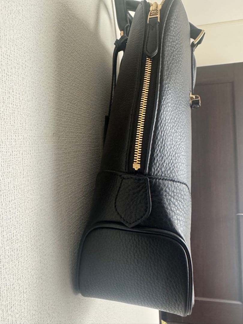 PELLE MORBIDA ブガッティバッグ（Mサイズ)限定モデル