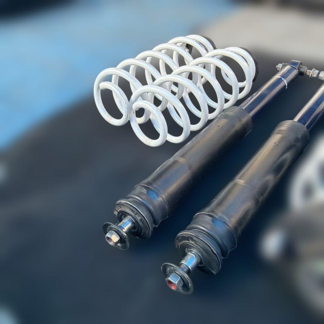 30系 プリウス ZVW30 TRD スポルティーボ サスペンションキット