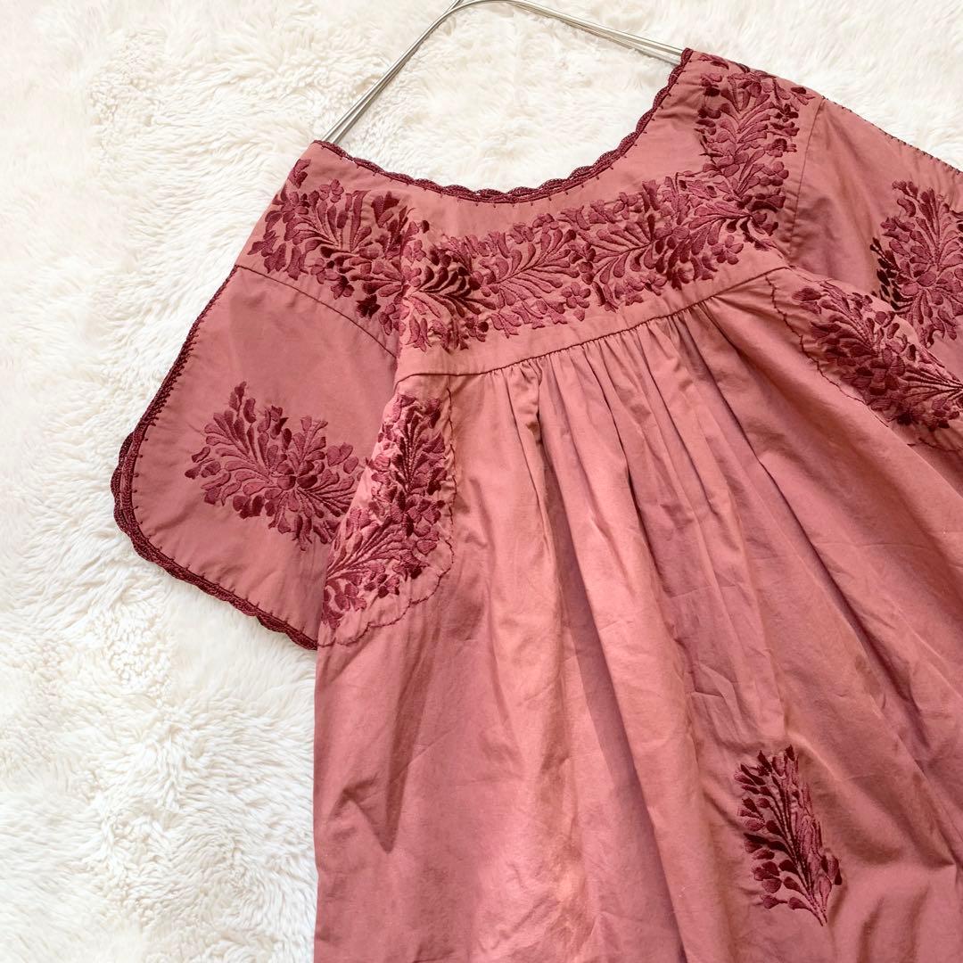 状態良し＊ ハグオーワー　刺繍　エンジ色　ロングワンピース フリーサイズ