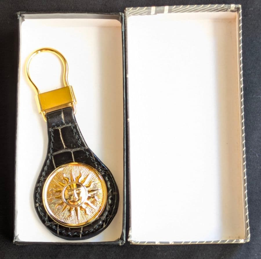 ベルサーチ✨VERSACE✨ レア!!!✳キーホルダー✳【新品・未使用品✨】