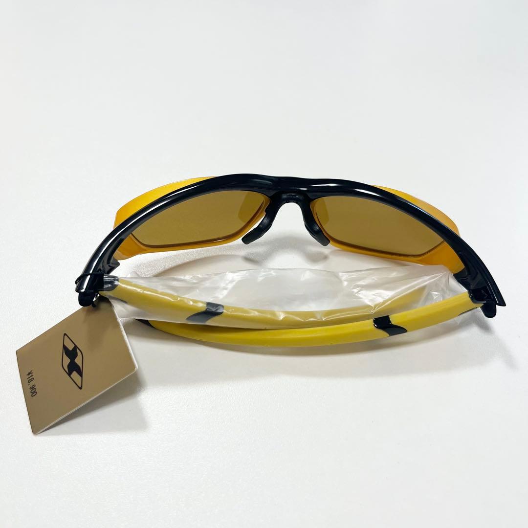 スポーツサングラス　イエロー／ブラック　MIXX メガワールド