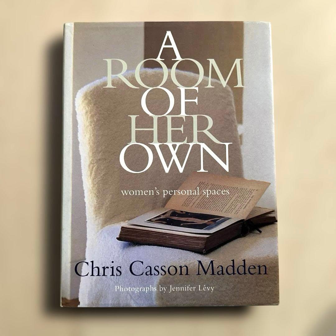 洋書A Room of Her Own: インテリア　希少本　絶版