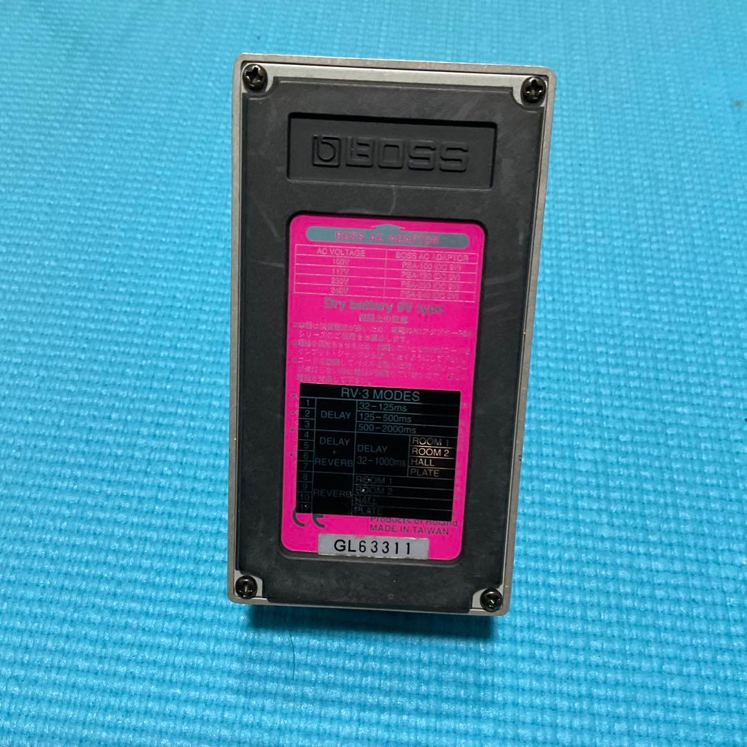 BOSS RV-3 デジタルリバーブ/ディレイ