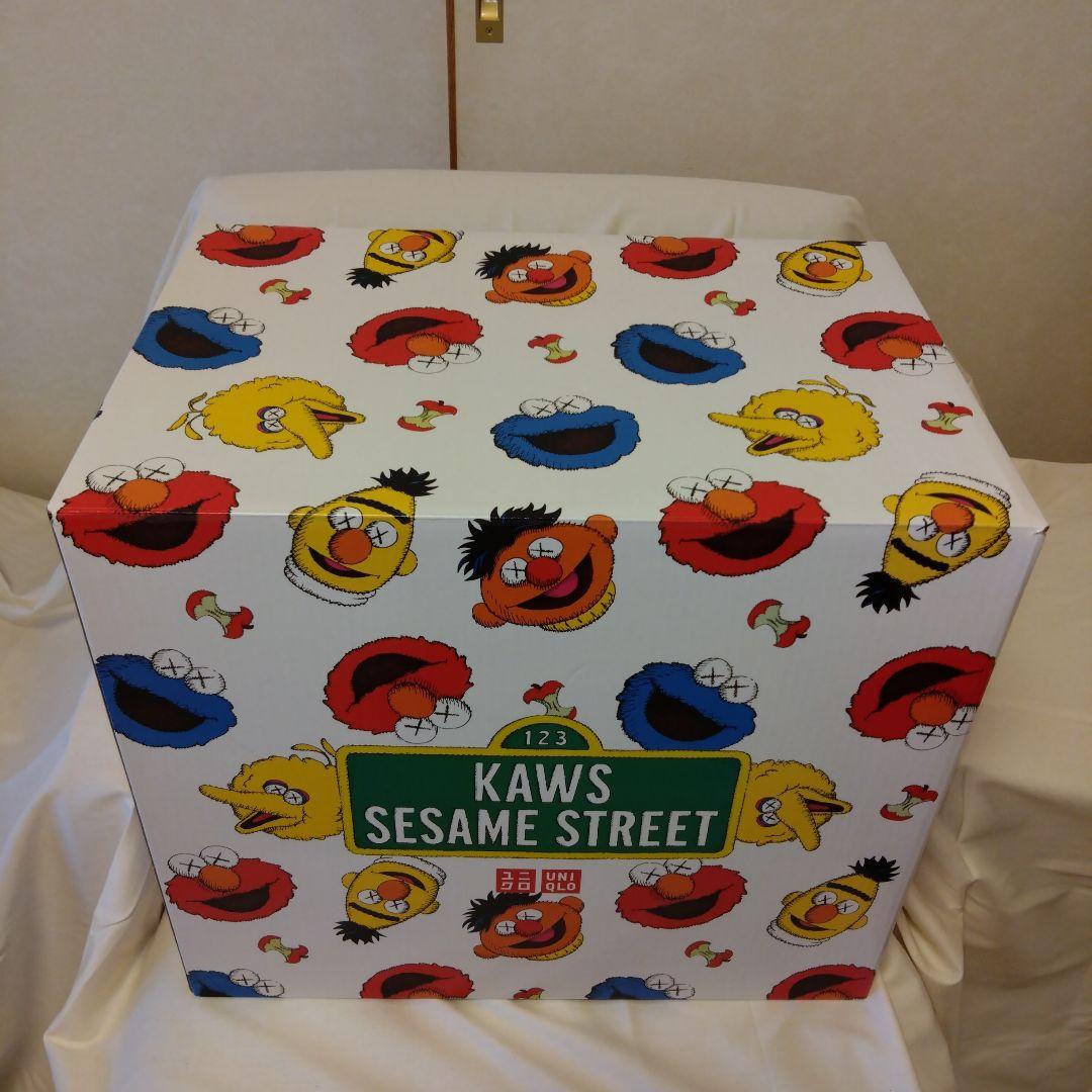 KAWS x SESAME STREETぬいぐるみコンプリートボックス ユニクロ