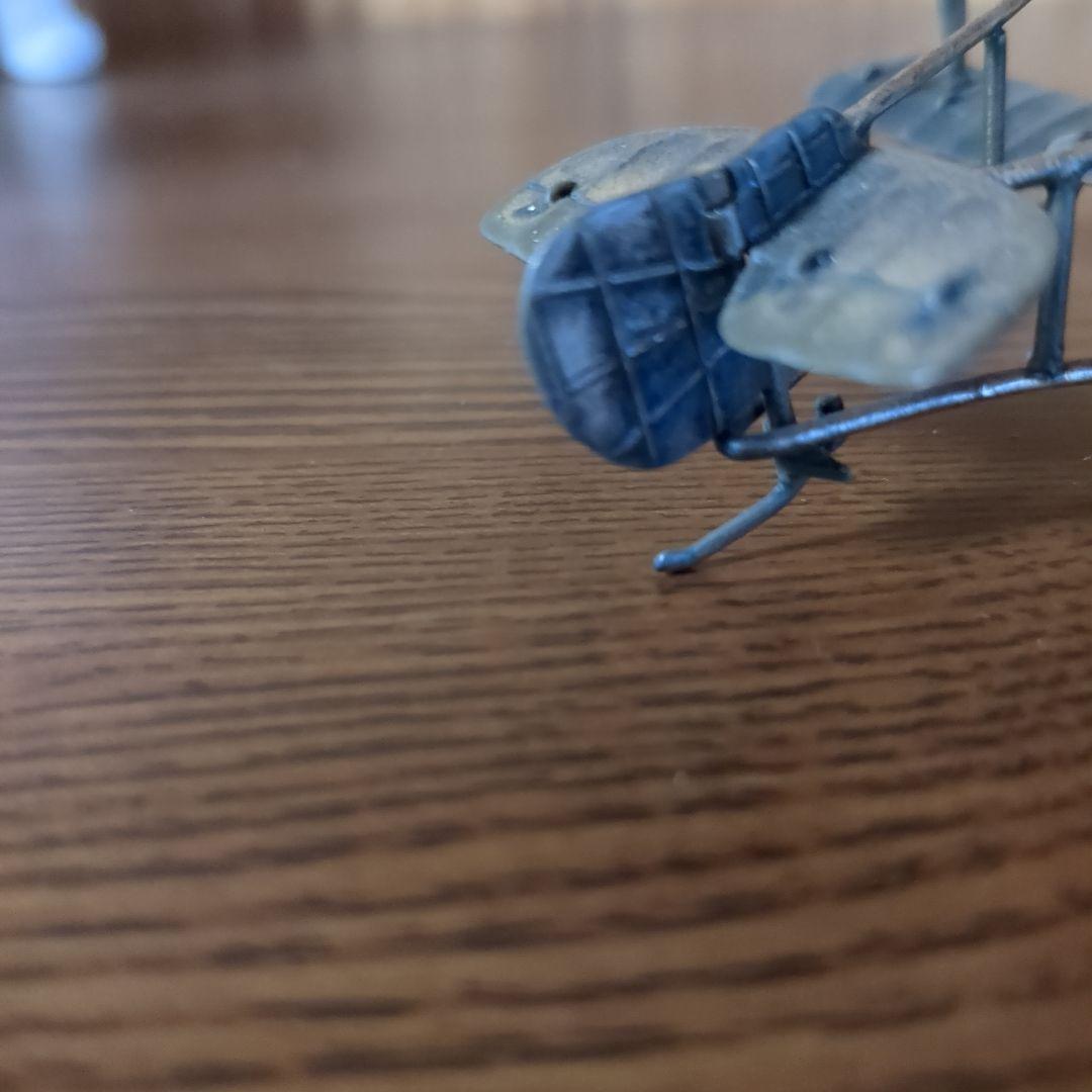 レトロな　金属製 飛行機模型 二重翼デザイン