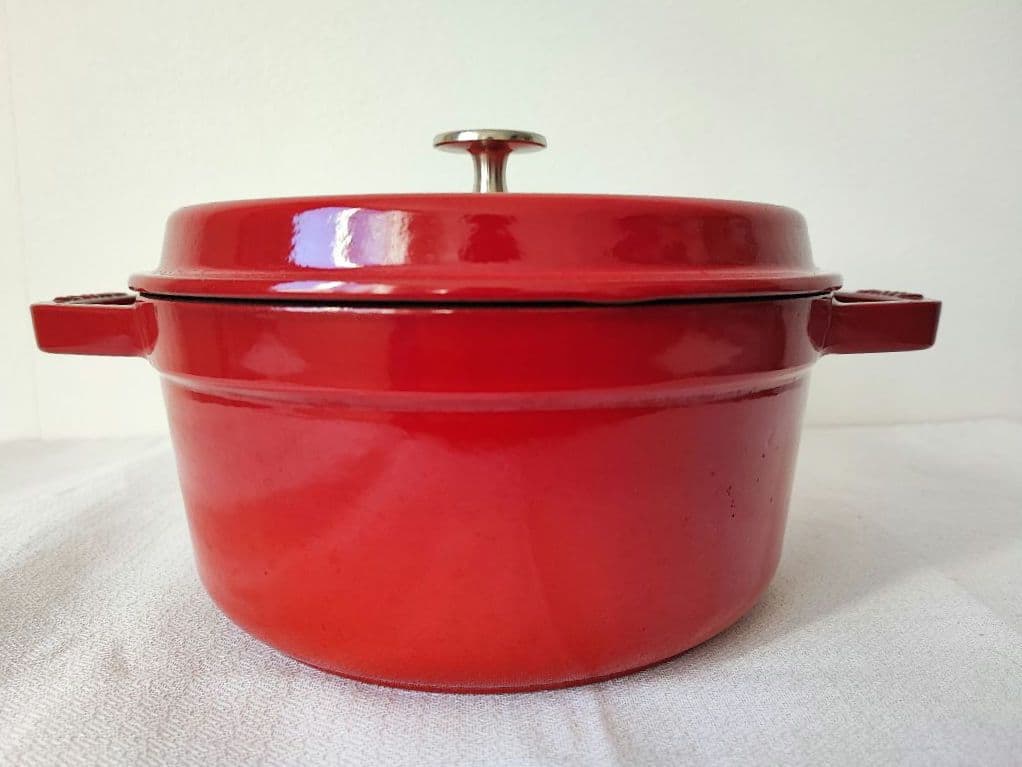 staub　ピコココットラウンド 22 チェリー