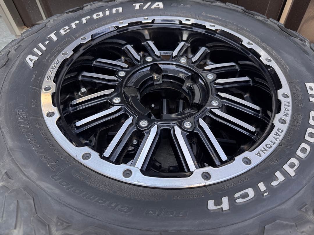 ジムニーシエラ用 BFGoodrich AT & RAYS 16インチ
