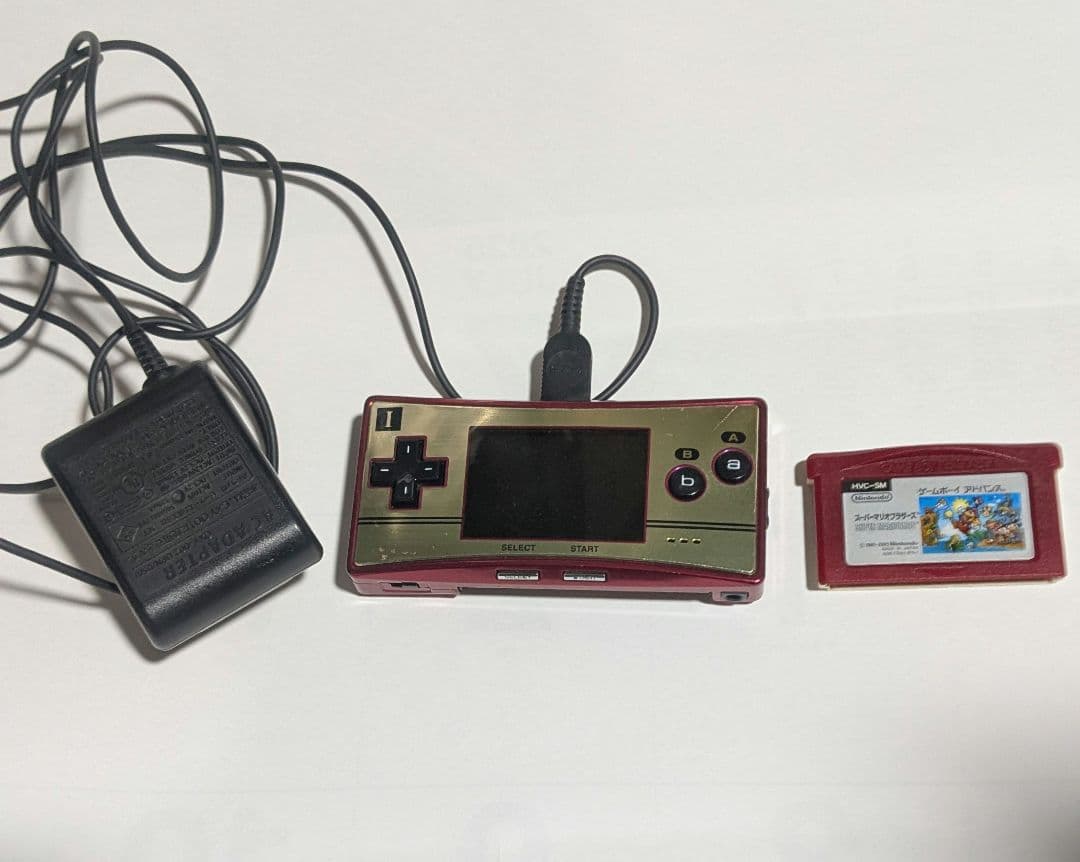 ゲームボーイミクロ　充電ケーブルとマリオのソフト付き　ジャンク