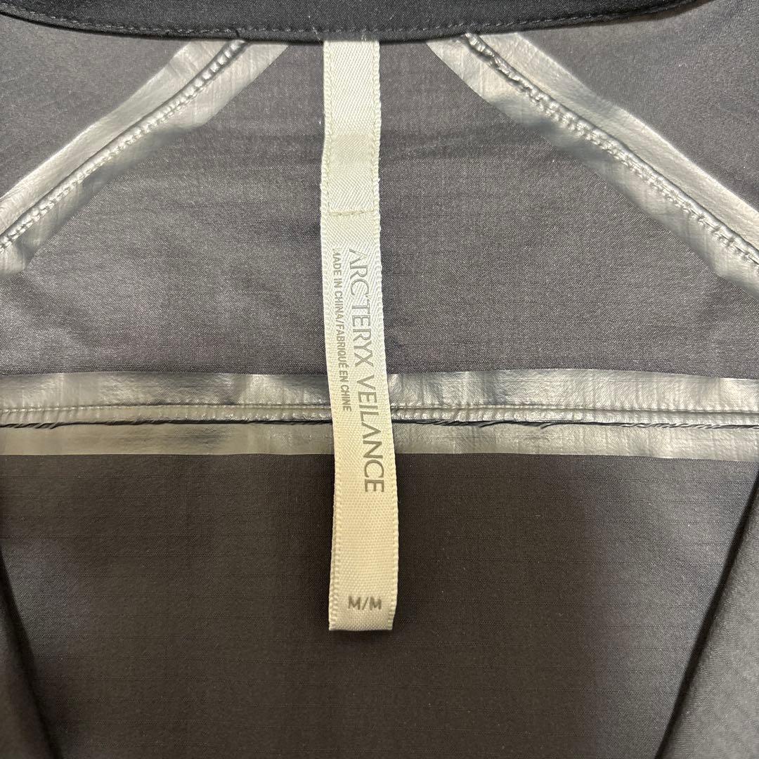 メンズARC'TERYX VEILANCE DEMLO JACKET ブラック