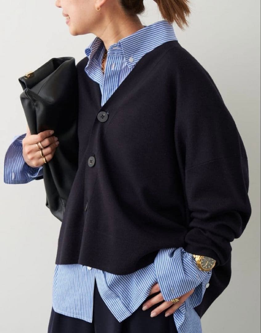 ドゥーズィエムクラス vネックカーディガン エンフォルド