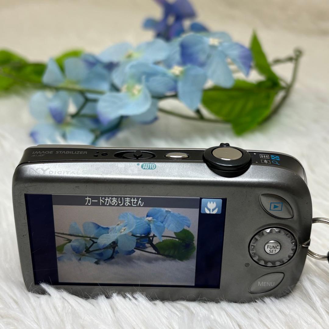 Canon カメラ　IXY 510IS PC1356 シルバー　コンデジ　動作品