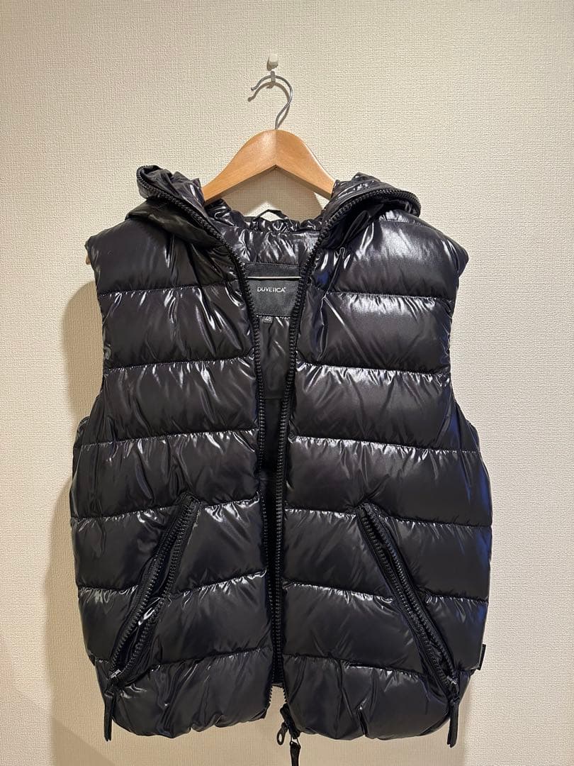 ★新品・未使用★DUVETICA デュベティカ ダウンベスト アリステオ48