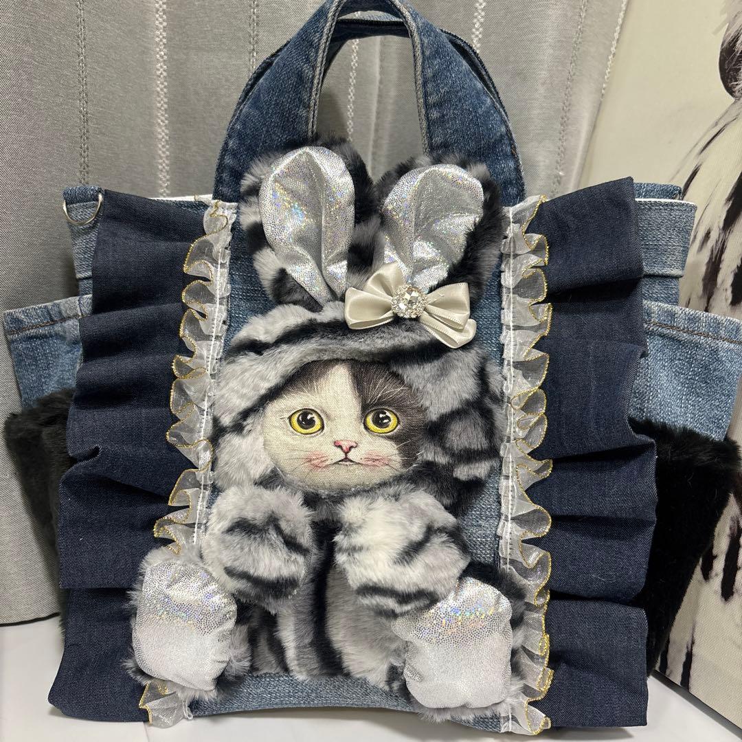 カ*ミ様 コヤンイサムチョン❇︎ふわふわタビー柄ファー❇︎バック❇︎デニムリメイ