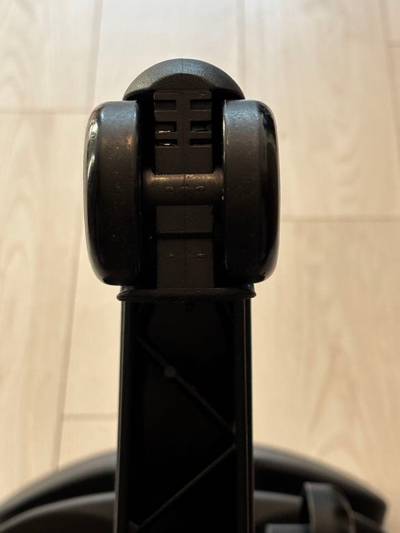 アーユルチェア　オクトパス　ブラック　体圧分散マット付