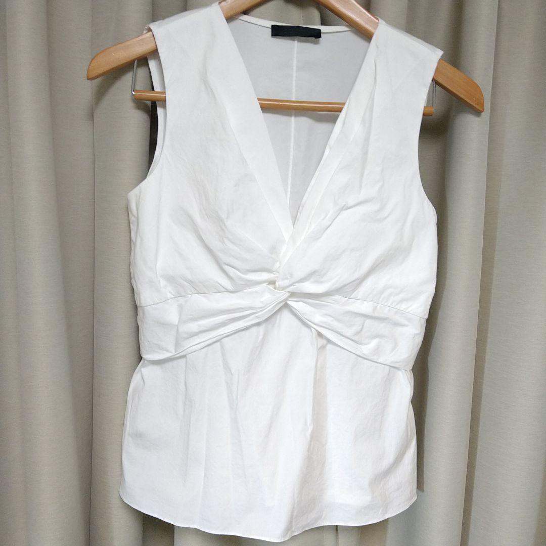 ホワイト ノースリーブ チュニック ツイストデザイン