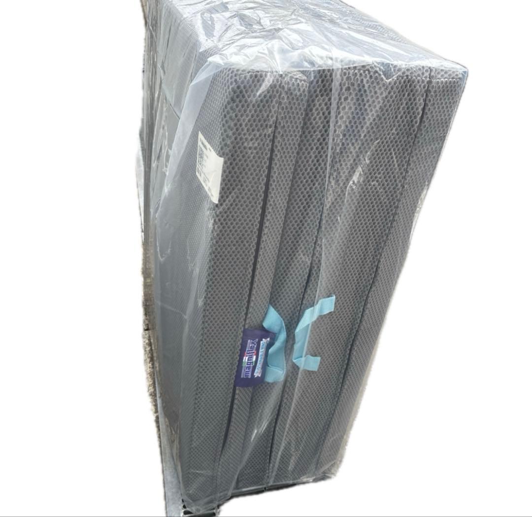 マニフレックス サステナブルウィング日本用三つ折り高反発マットレス セミシングル