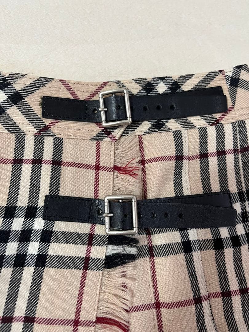 バーバリーブルーレーベル　ノバチェック　ミニスカート　ベルト　プリーツ