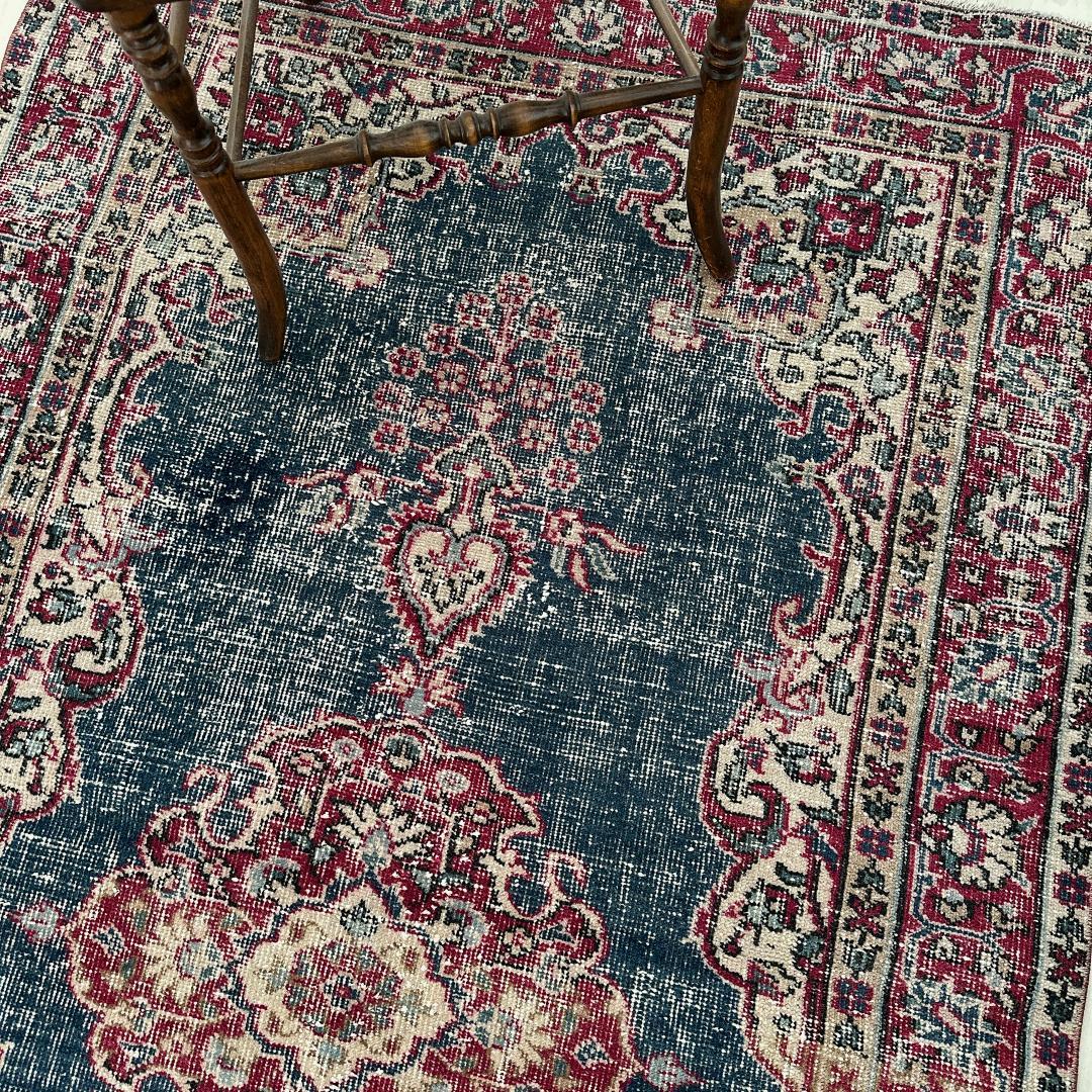 【訳アリ】トルコ ヴィンテージラグ A102 レア インディゴブルー レッド