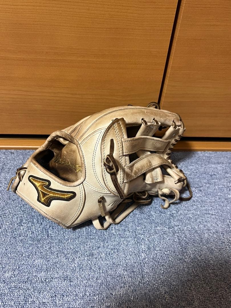 Mizuno Pro ミズノプロ硬式外野手用グローブ