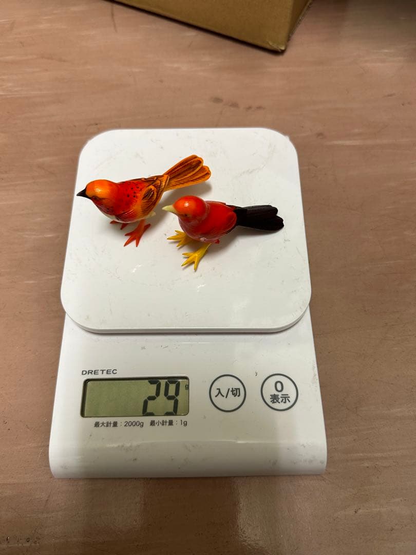 置物　根付　鳥カラフル 2匹　天然素材　マンモス　象牙風 骨董　美術品