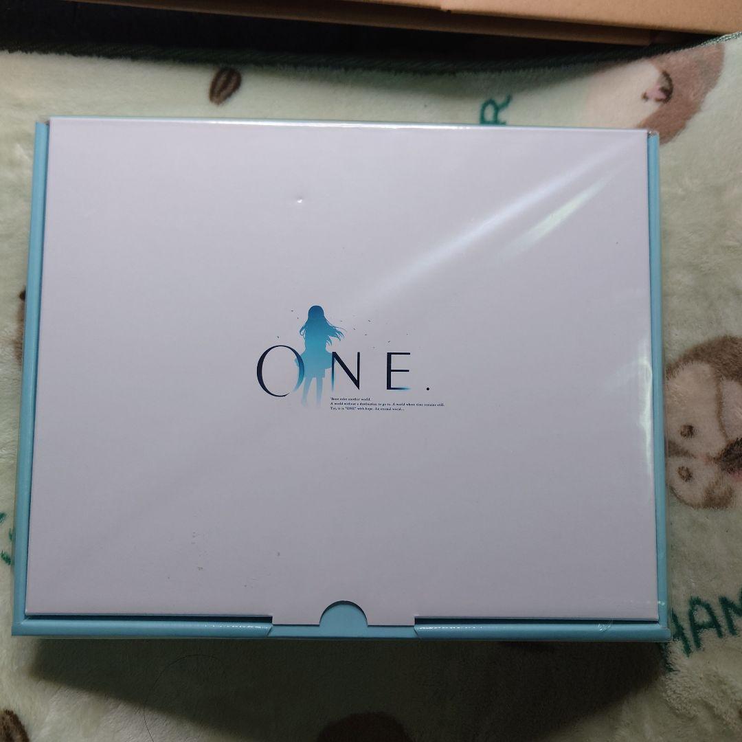 Switch ONE. メモリアルBOX 輝く季節へ 特典多数付属
