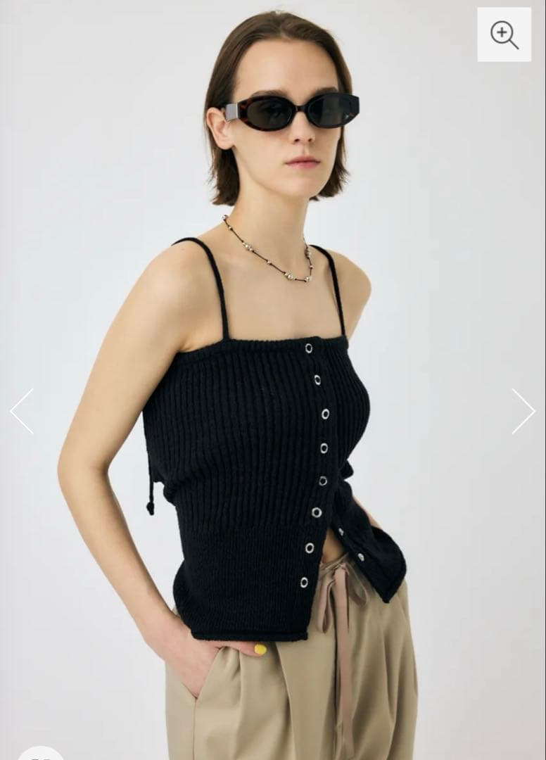 最終値下げ✨FRONT BUTTON ニットキャミ