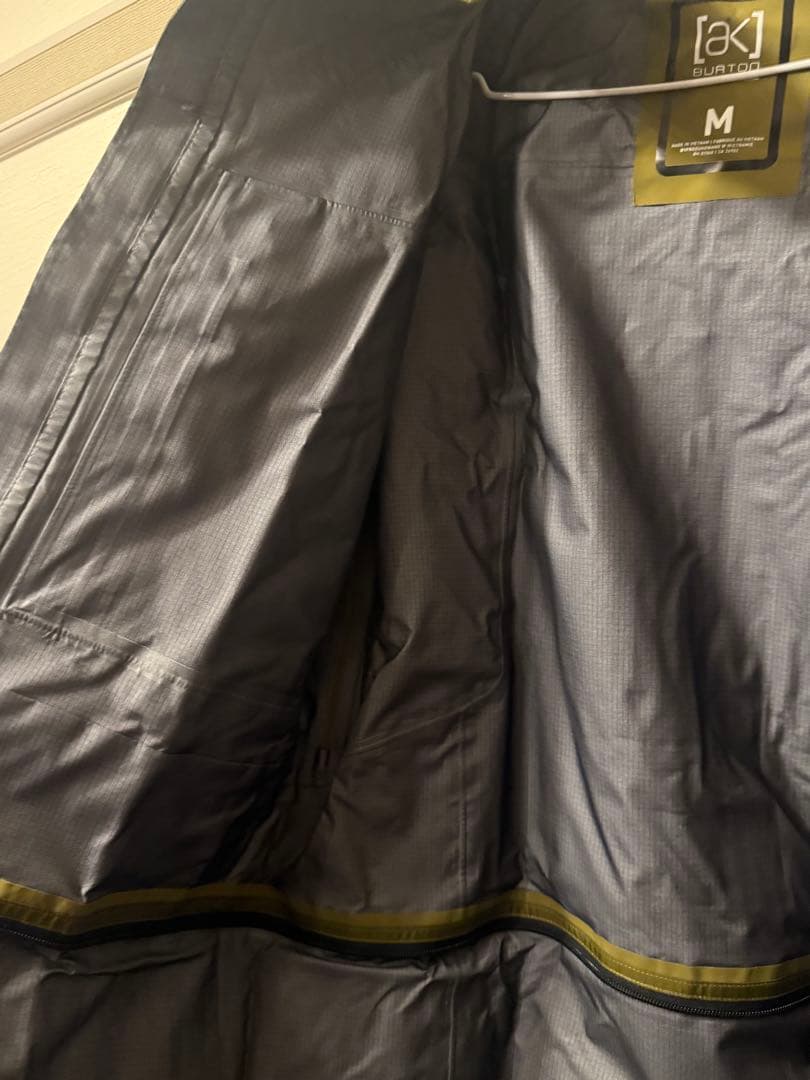 Burton [ak] HOVER GORE-TEX PRO ジャケット M