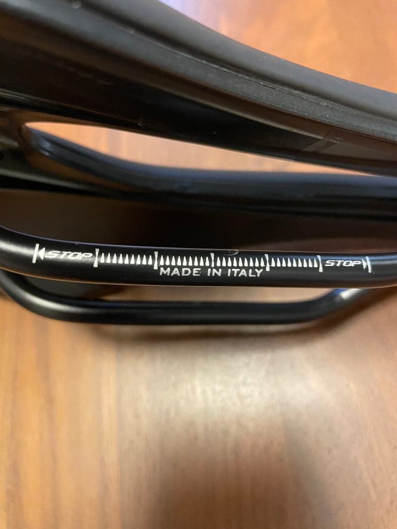 パーツ Selle ITALIA NOVUS BOOST EVO 145mm