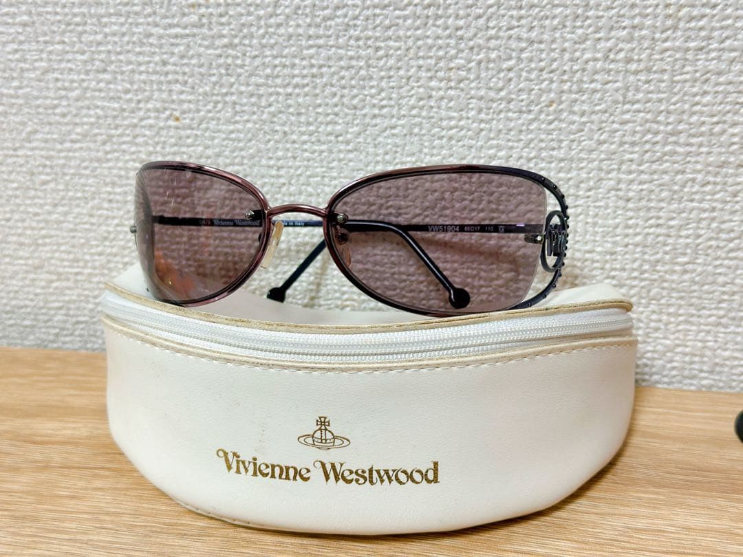 ヴィヴィアン・ウエストウッド サングラス y2K ケース付き