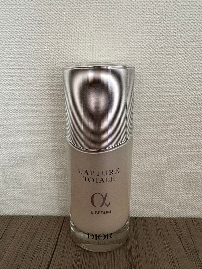 ★未使用品★ディオール　カプチュール　トータル　ル　セラム　50ml