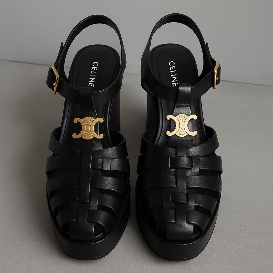 CELINE トリオンフ レザー ウェッジソール サンダル