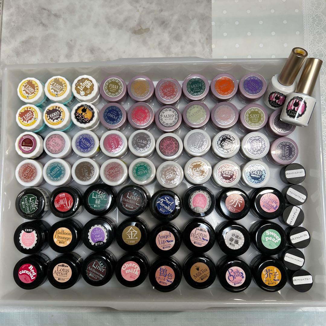 PREGELプリジェル70色　未開封＆ほぼ新品　お値下げしました〜❤️