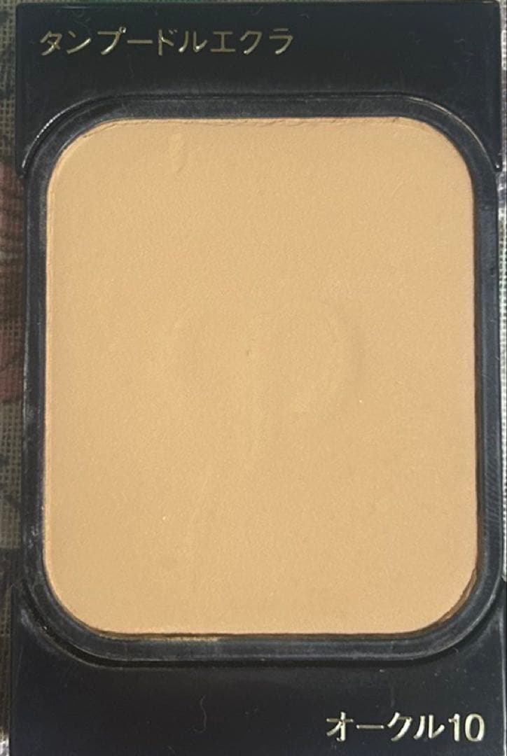 【美品】クレ・ド・ポー ボーテ タンプードルエクラ オークル10