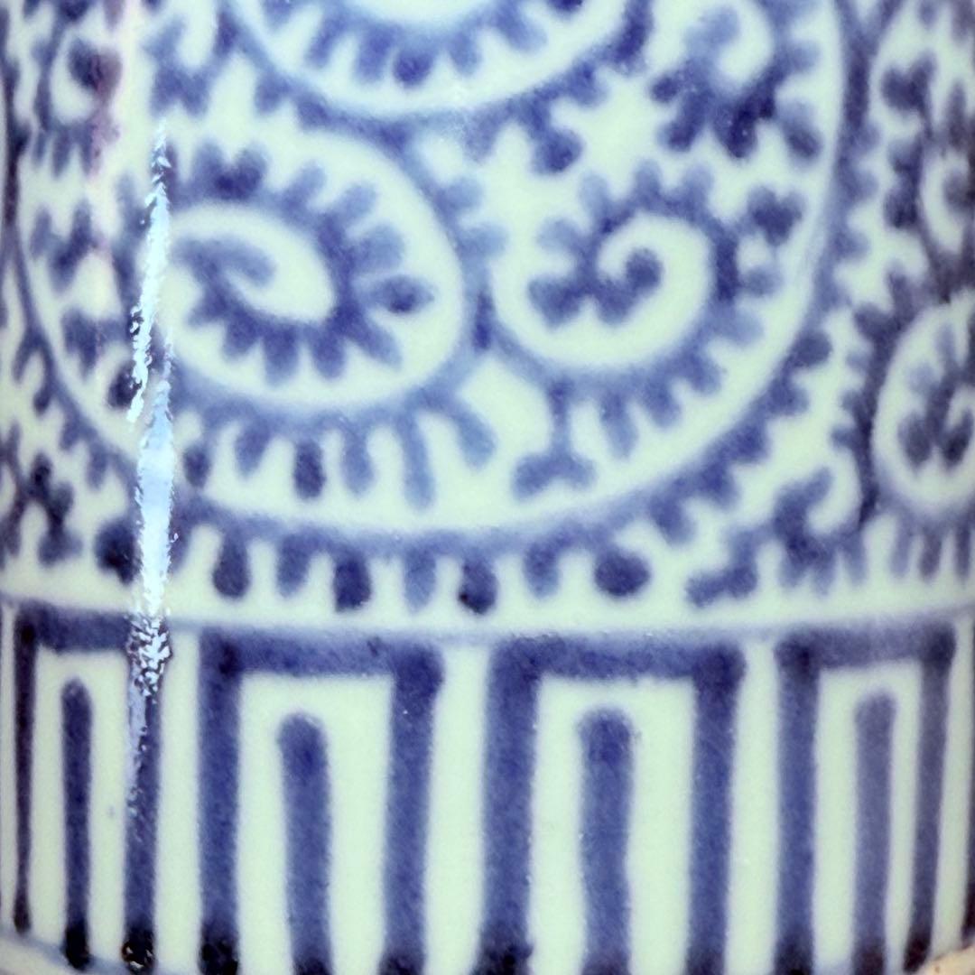 江戸時代　古伊万里　染付蛸唐草文様蓋物　緻密な絵付　大人気図柄　古器を楽しむ