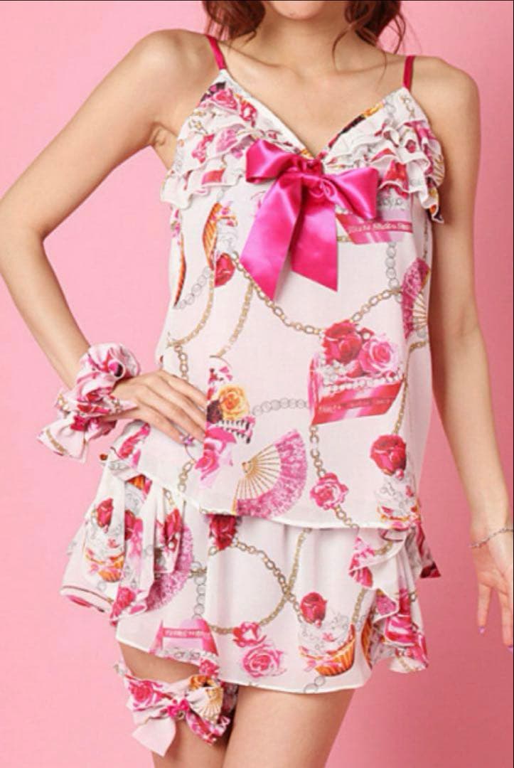 MARS♡タグ付き♡ローズケーキ柄キャミトップス♡柄の配置厳選♡白×ピンク