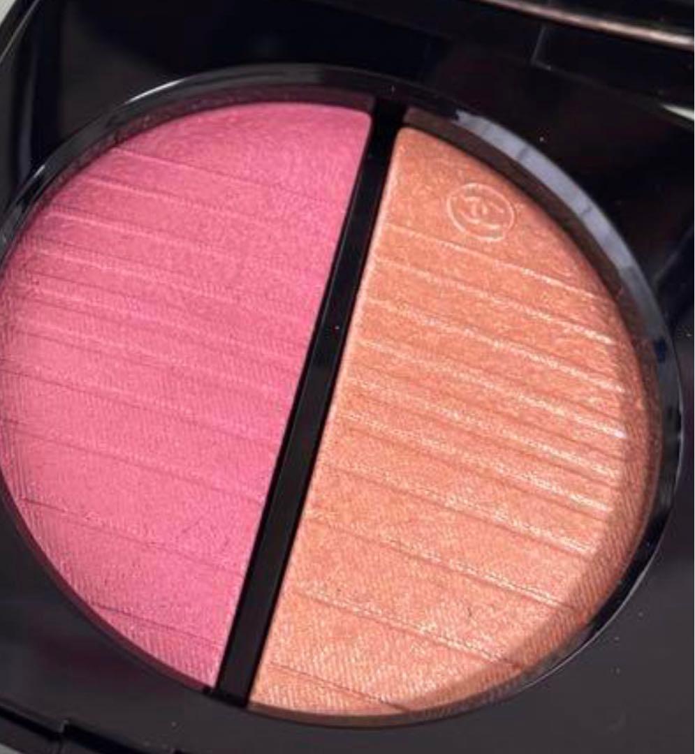 CHANELレベージュ　ヘルシーゴールデングロウパウダー