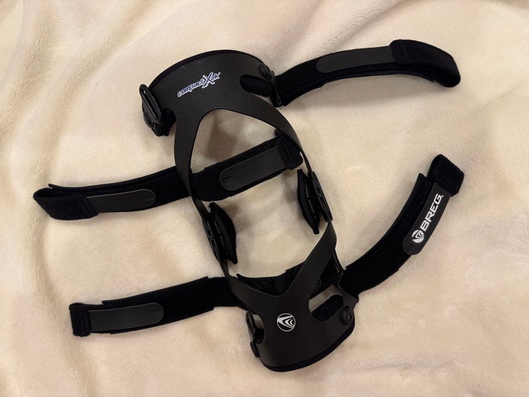 BREG compact X2K OTS 足用サポーター 装具 Mサイズ 右膝