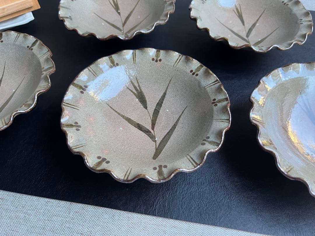 三玄窯 中里重利　絵唐津　銘々皿　輪花皿　5枚