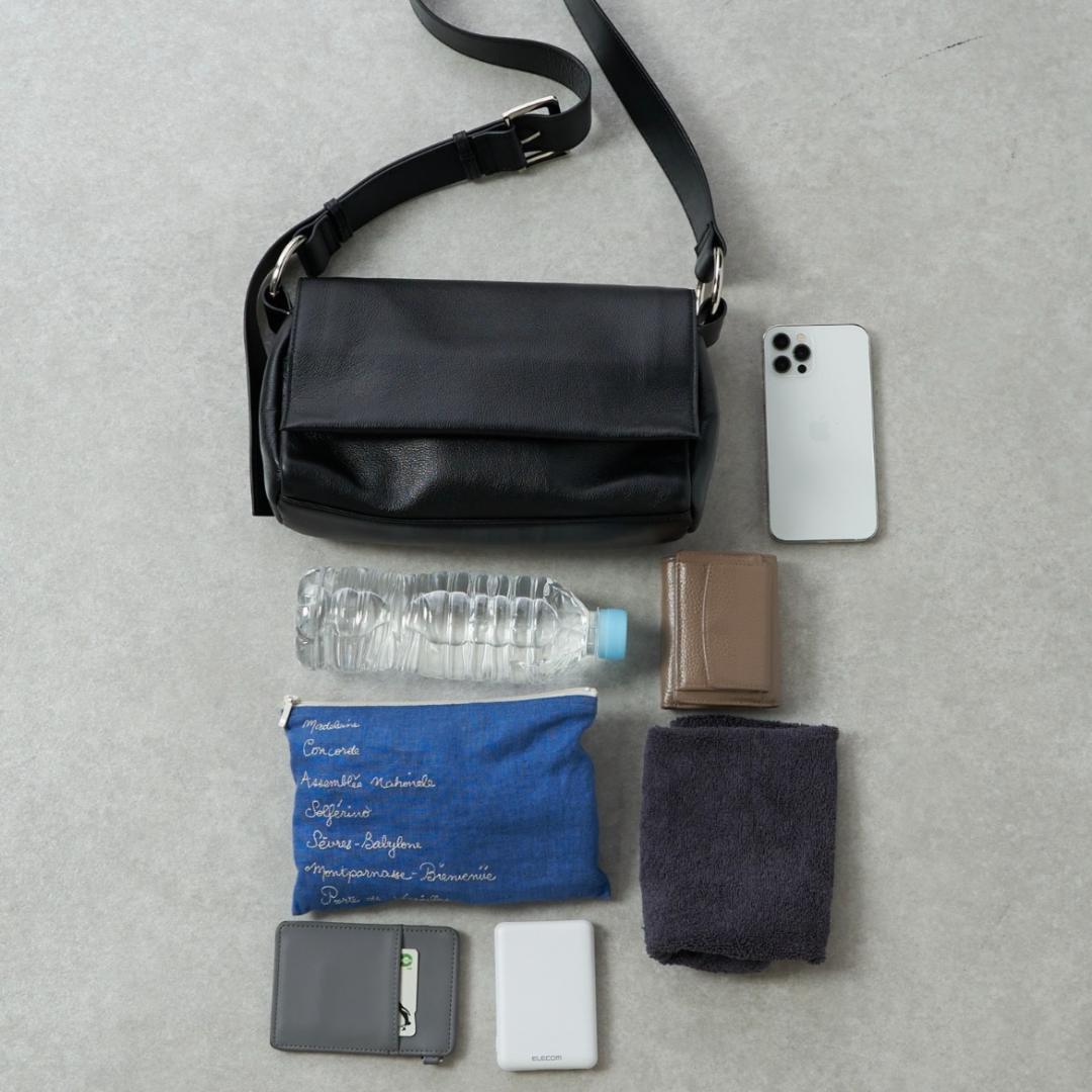 ★連休価格★【新品タグ付】ビアズリー レザー ボディバッグ + 替ベルトセット1