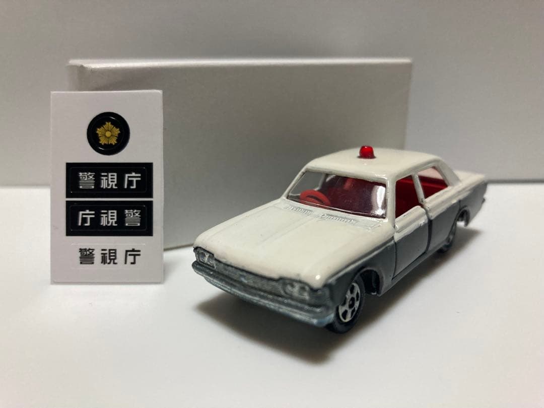 トミカ　日本製　クラウン　パトロールカー　1Aホイール　シール付き