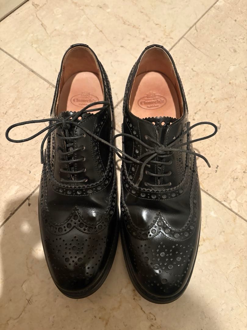 Church's ブラック ウィングチップ シューズ