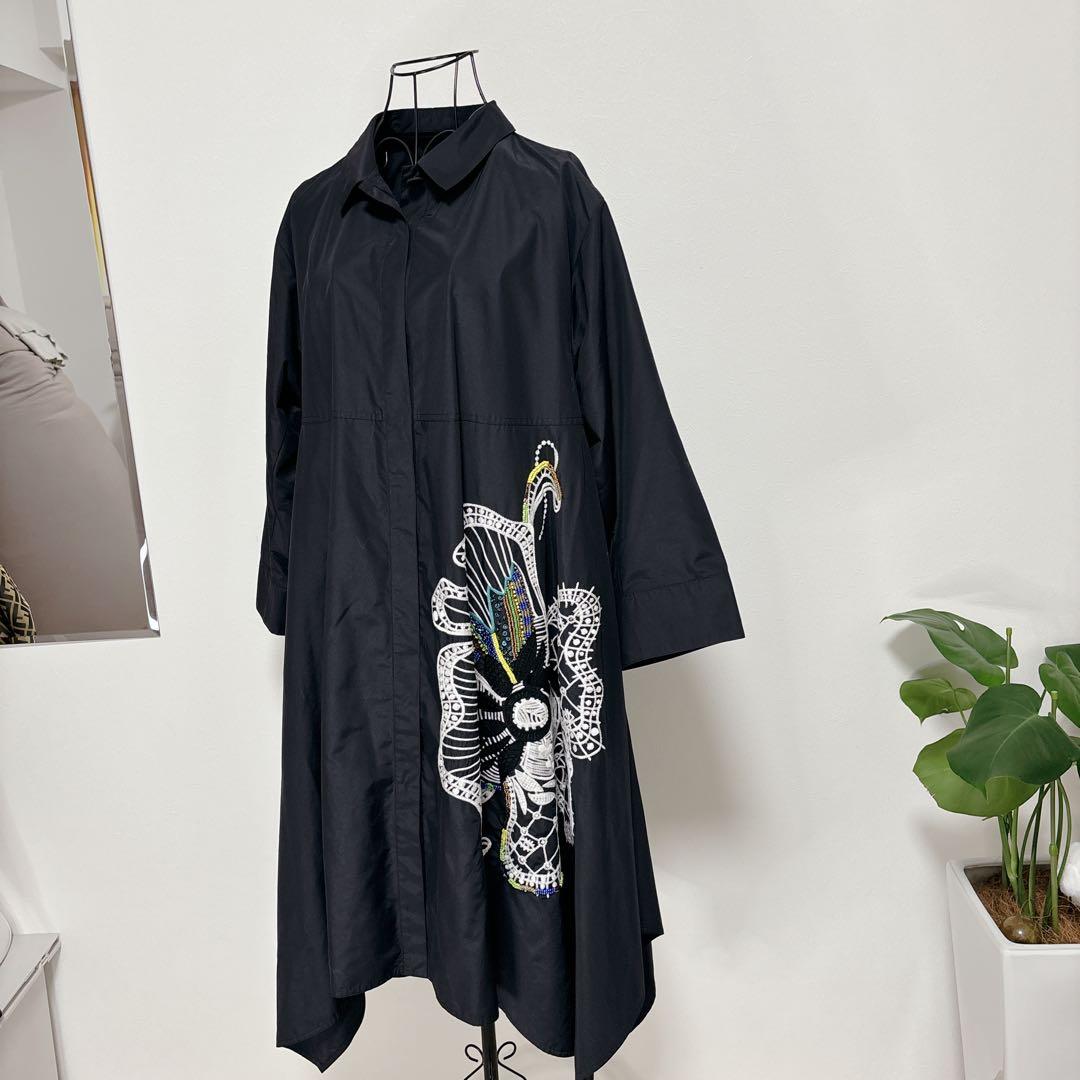 【美品】トクコプルミエヴォル 花 刺繍 オーバーサイズ チュニック9号 ブラック