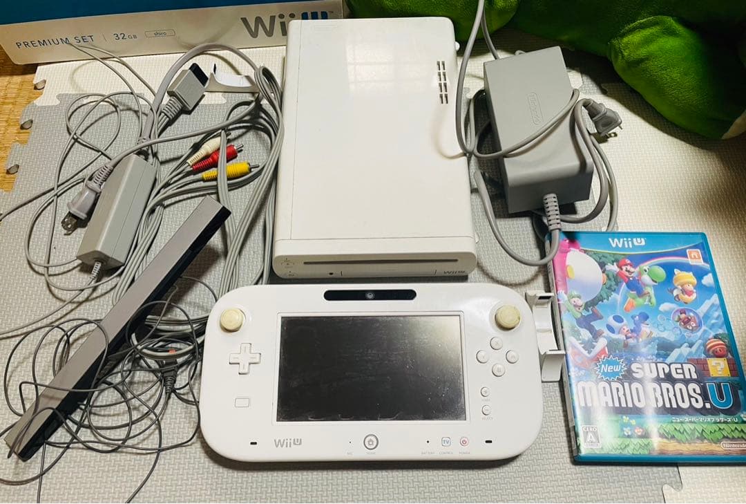 WiiU 32GB・クラシックコントローラー・ソフトセット