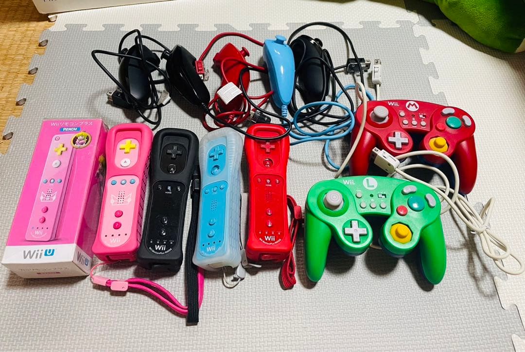 WiiU 32GB・クラシックコントローラー・ソフトセット