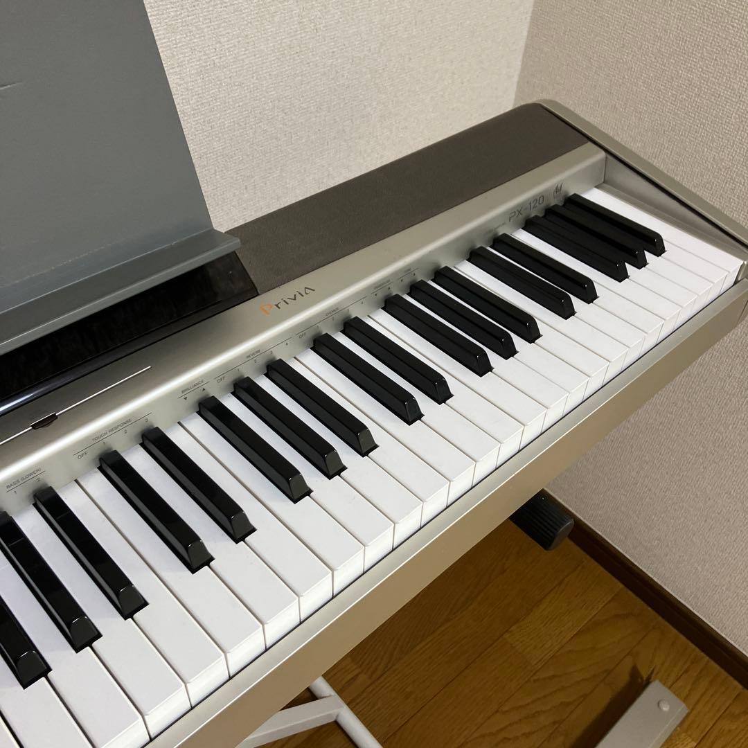 CASIO カシオ　PriviA PX-120 電子ピアノ　88鍵盤　ペダル付き