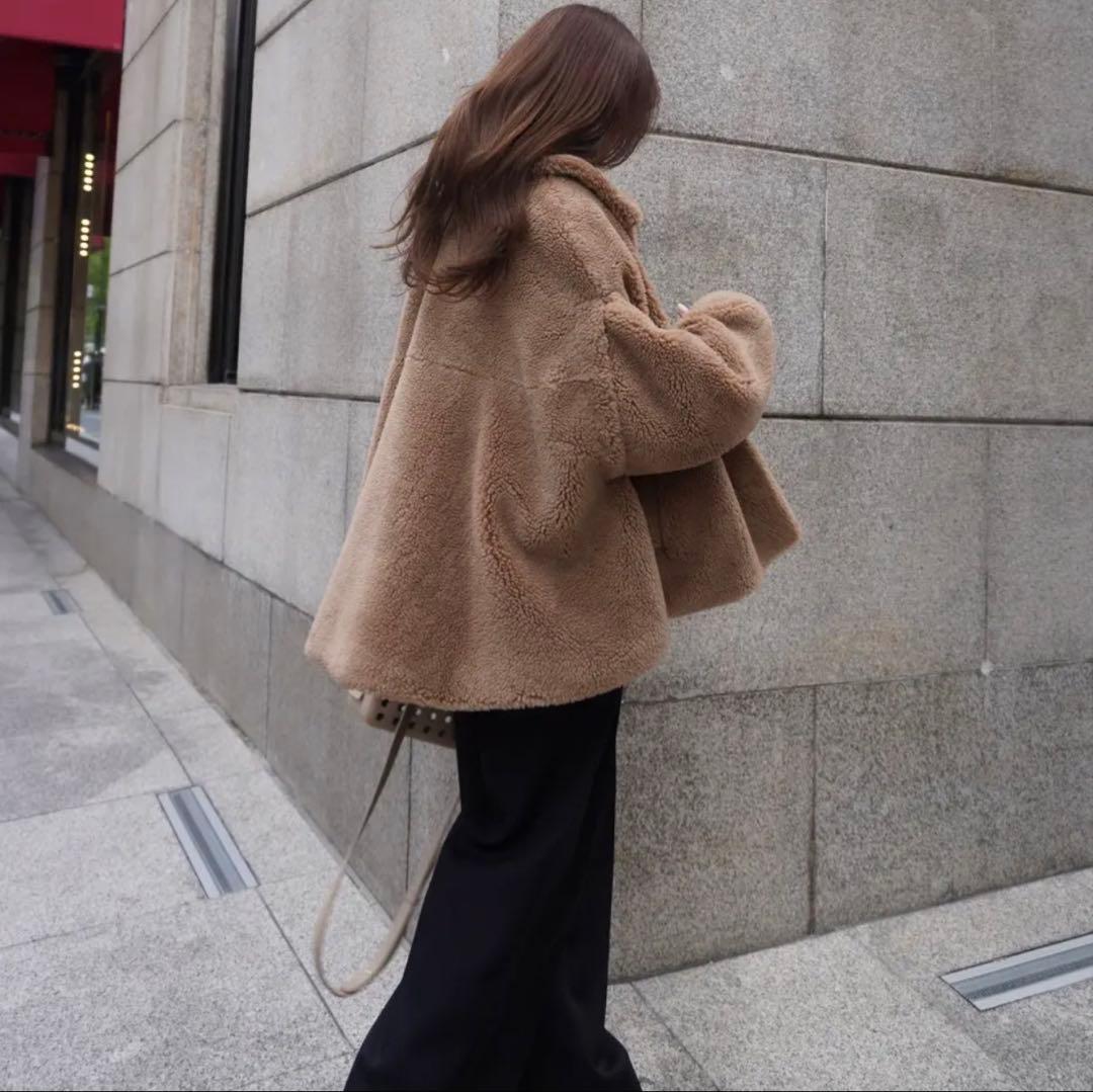 フジコ様【hyeon】ted cape / camel 【タグ付き新品未使用】