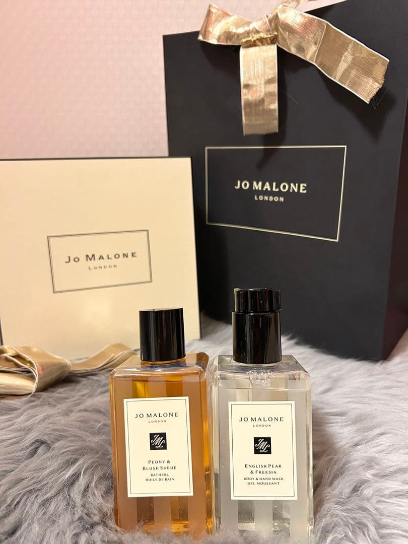 【未使用】JO MALONE LONDONバスオイル＆ボディソープ各250m箱付
