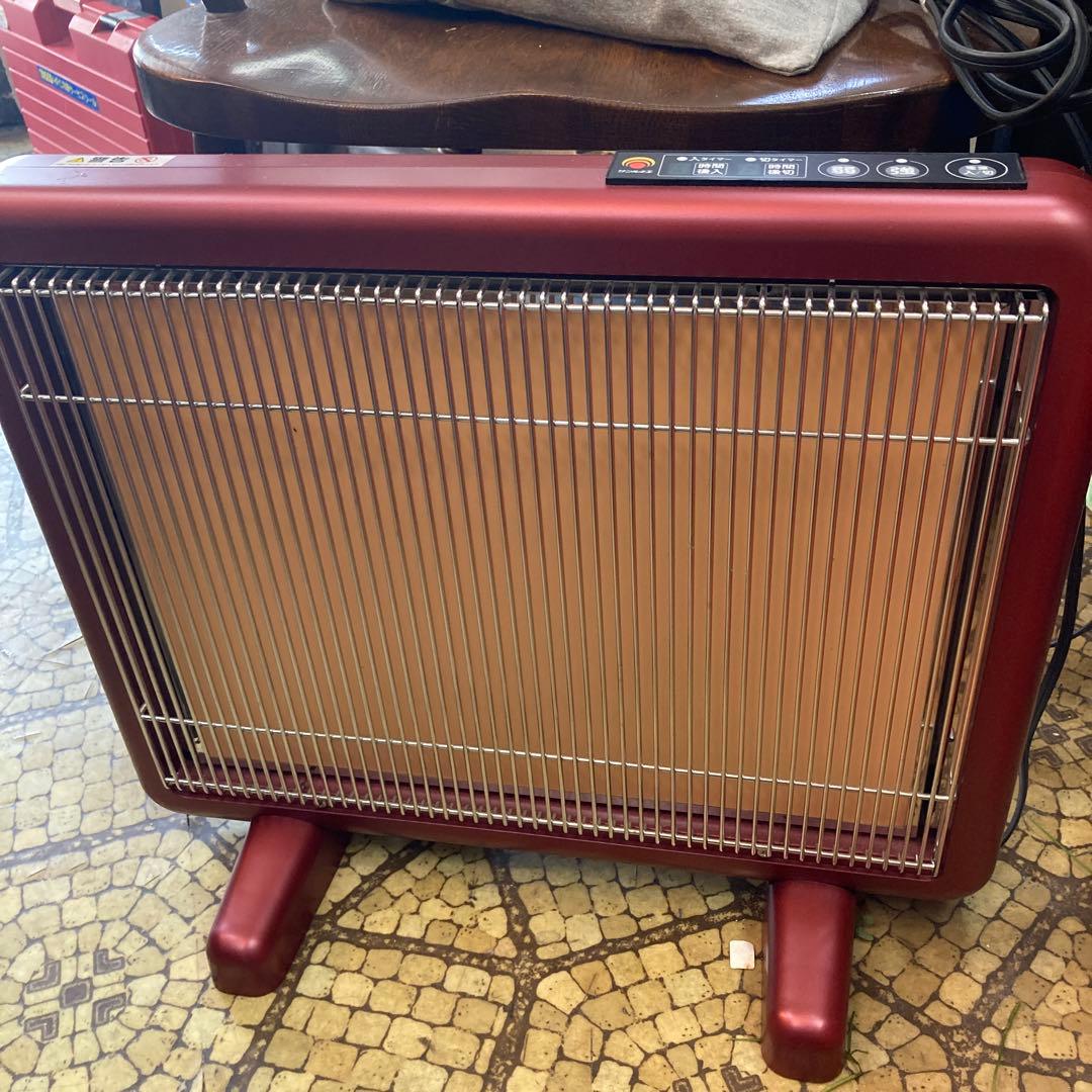 サンルミエ　遠赤外線暖房器タイマー機能付き