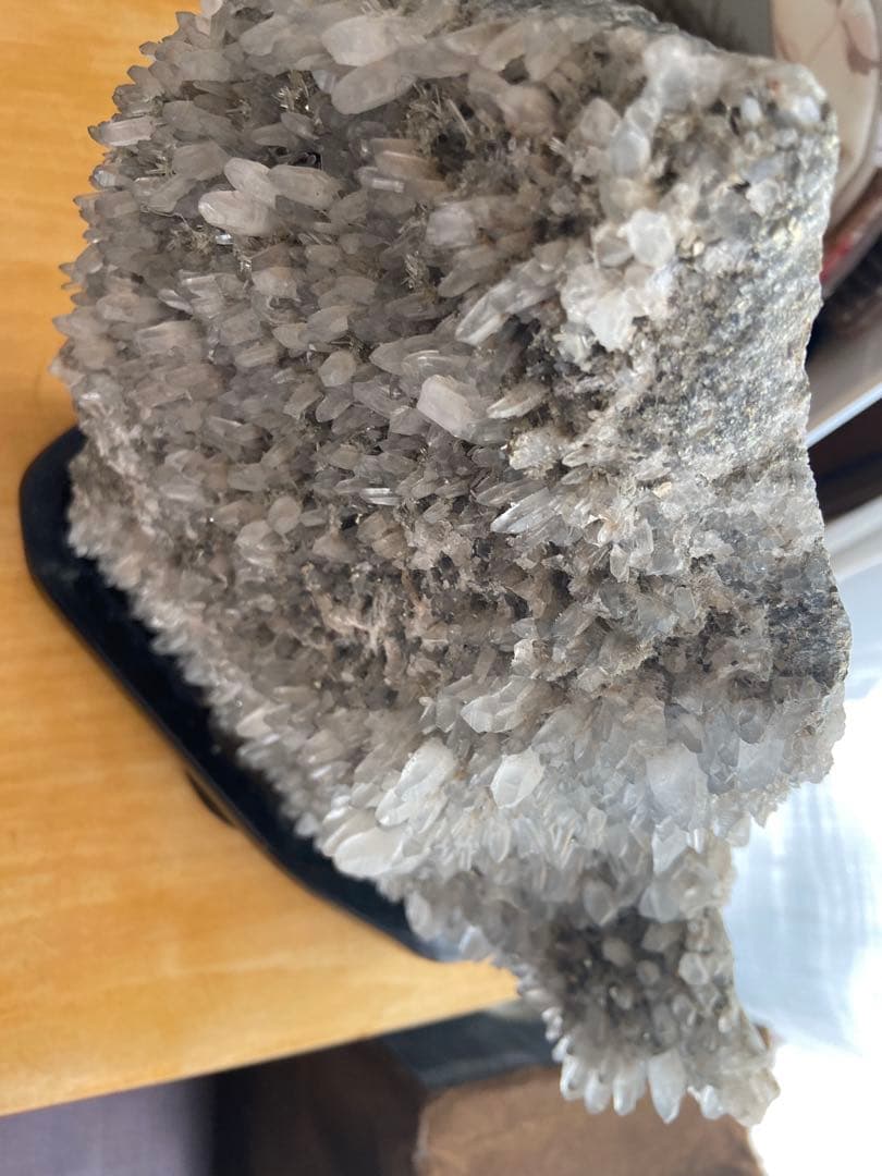 特大希少サイズ　水晶クラスター 原石 天然石 鉱物 水晶